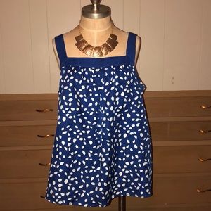 Blouse top with polka dots